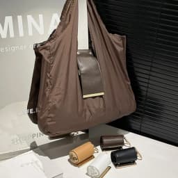 Mini Tote Bag Keychain Reusable Foldable Lightweight Large Capacity Shopping Eco-Friendly Expandable Key Ring for Women Daily
