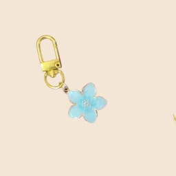 White Pear Blossom Keychain Cute Accessories Keychain Couple Matching Keyrings Pendant Wholesale Items For Boutique