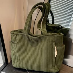 Lightweight Large Capacity Corduroy Handbag with Zipper Closure Solid Color Casual Shoulder Bag for Daily Commuter