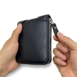 Men's Large Capacity Leather Wallet with Zipper Multi-Card Holder Coin Cash Purse Featuring ID Window