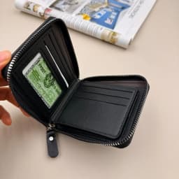 Men's Large Capacity Leather Wallet with Zipper Multi-Card Holder Coin Cash Purse Featuring ID Window