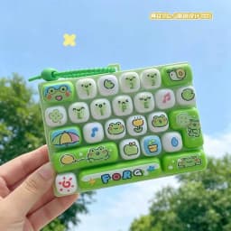 Portable 26 Grid Keyboard Keychain Pendant for Bags Backpacks Halloween Costume Accessory Decompression Fingertip Sensory