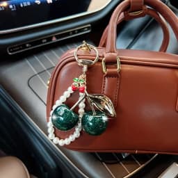 1PC Sweet Cherry Imitation Pearl Beads Key Chain Exquisite Bag Pendant Decoration Backpack Accessories Car Keyring Jewelry Gift