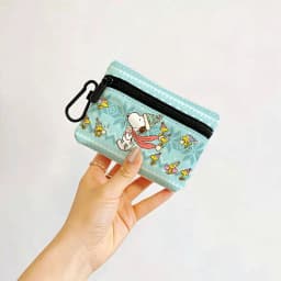Cartoon Snoopy Lightweight Oxford Fabric Coin Purse With Black Carabiner Hook Mini Card Holder Earphone Storage Pouch