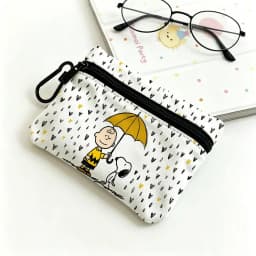 Cartoon Snoopy Lightweight Oxford Fabric Coin Purse With Black Carabiner Hook Mini Card Holder Earphone Storage Pouch