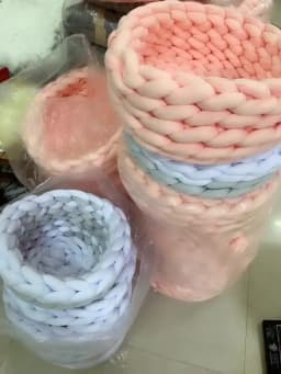 Super Cat Bed Warm Sleeping Cat Nest Soft Long Weave Strap Pet Dog Bed for Dogs Basket Cushion Cat Bed Cat Mat Animals Sleeping