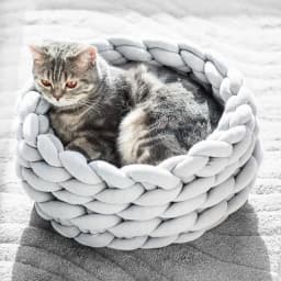 Super Cat Bed Warm Sleeping Cat Nest Soft Long Weave Strap Pet Dog Bed for Dogs Basket Cushion Cat Bed Cat Mat Animals Sleeping