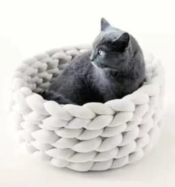Super Cat Bed Warm Sleeping Cat Nest Soft Long Weave Strap Pet Dog Bed for Dogs Basket Cushion Cat Bed Cat Mat Animals Sleeping