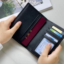 100% Cowhide Passport Holder Factory Genuine Leather Engrave Letters Men Women Passport Cover Customized Name Travel Card Wallet
