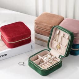 Plush Velvet Jewelry Box For Women Necklace Ring Earrings Organizer Holder Travel Portable Zipper Square Jewelry Storage Case