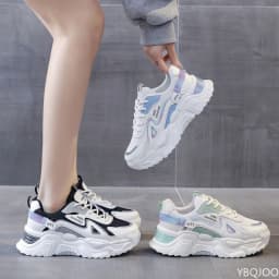Large Size Autumn Fashion Breathable Lightweight Casual Comfortable Women's Shoes Versatile Flat Bottom Women's Sports Dad Shoes