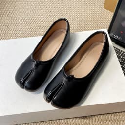 Korean Style Horse-Shoe Split-Toe Women's Shallow Mouth Single Shoes New Slip-On Pig's Trotters Versatile Grandma Flat Loafers