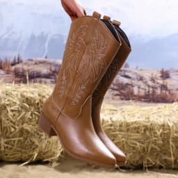 Western Women Boots 2024 Autumn Winter Fashion Chunky Heeled Cowboy Boots Vintage Style Country Western Cowgirl High Heels Boots