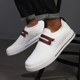 New Men Sports Shoes Mesh Breathable Casual Shoes Outdoor EVA Soft-Soled Walking Shoes Lightweight Comfortable Men Sports Shoes