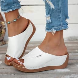 2026 Women Wedge Slippers New Fashion Summer Slippers Open Toe Breathable Sandals Comfortable Buckle Woman Shoes Slides Women