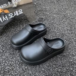 Thick-Soled Slippers for Men 2026 Summer New Style Slip-On Lazy Outdoor Non-Slip Height-Increasing Retro Closed-Toe Slippers
