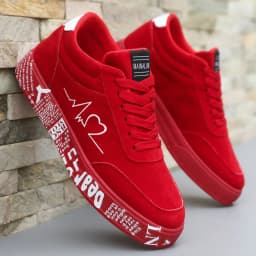 Men's lightweight casual sneakers. Everyday outdoor running and skate shoes for men. Colors: black and red. Sizes: 39 to 48.
