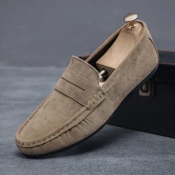 Men's Casual Shoes 2026 Moccasins Men Loafers Leisure Non-Slip Flats Lightweight Soft Slip on Driving Shoe Sapatenis Masculino