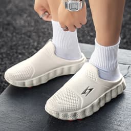 2026 Oversize Closed Toe Slides Men One Step On Thick Platform Sole Shock Absorption Strong Grip Comfort Casual Walking Slippers