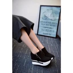 2024 New Platform Sneakers Women Shoes Red Casual Shoes Comfortable Heels Black Canvas Shoes Women Invisible Wedge Sneaker