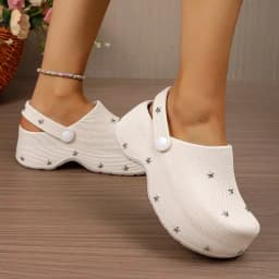 Y2K Metal Star Chunky Platform Clogs Sandals Women Summer 2026 Soft Thick Bottom Garden Shoes Woman's Lightweight Beach Slippers