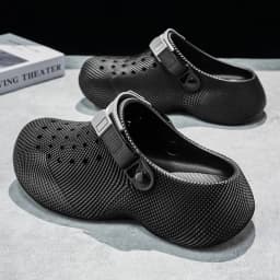 Summer Mens Sandals Outdoor Fashion Slippers Breathable Lightweight Man Beach Sandals Thick Sole Non Slip Casual Garden Shoes