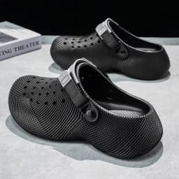 Summer Mens Sandals Outdoor Fashion Slippers Breathable Lightweight Man Beach Sandals Thick Sole Non Slip Casual Garden Shoes