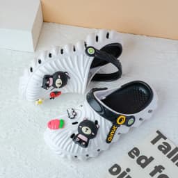 Women's Diy Cute Bear Clogs Sandals Summer 2025 Slip On Wedge Platform Sandals Woman Fashion Thick Sole Garden Shoes Ladies