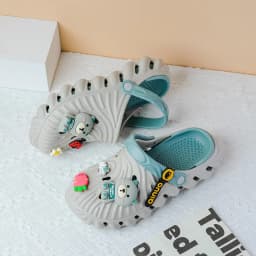 Women's Diy Cute Bear Clogs Sandals Summer 2025 Slip On Wedge Platform Sandals Woman Fashion Thick Sole Garden Shoes Ladies