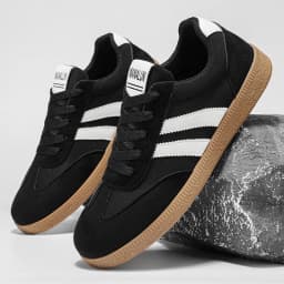 A Pair of Skateboard Shoes, Shoes for men,German Training Shoes, Men's tennis shoes,Men'S Fashionable Sports And Leisure Shoes,