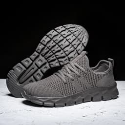 Men's shoes Four Seasons new plus size Flying weaving Lightweight Breathable Casual Sports Shoes Soft Sole Outdoor Running Shoes