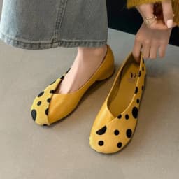 Genuine Leather Sweet Style Yellow Polka Dot Shallow Single Shoes for Women, Niche Versatile Shoes, Slip-on Small Leather Shoes