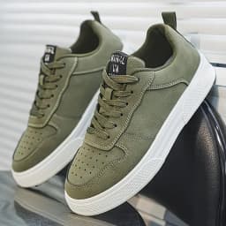 1 Pair Sports Casual Skateboarding Shoes Comfortable and Fashionable, With a Snug Upper That Fits the Foot and a Slip-Resistant,