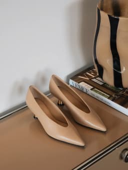 Designer Patent Leather Pointed Toe Women Pumps Shoes Fashion Shallow Slip Spring Autumn Dancing Party Low Heel Shoes