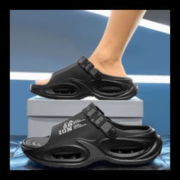 Light luxury and soft men's sandals 2026 new thick-soled anti-skid outdoor driving two wear beach shoes