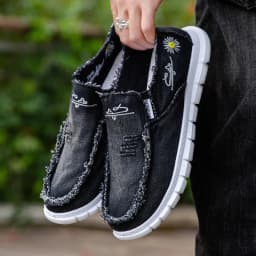 Loafers, Lightweight, Anti-Slip, Walking, Casual and Breathable Couple Shoes, Men's and Women's Outdoor Shoes. Shipping Included
