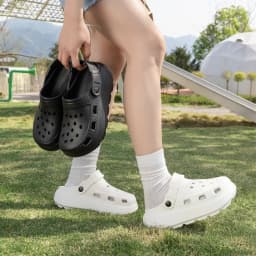 Women Black Platform Clogs Sandals - 2026 Summer Thick Sole Non-slip Garden Shoes - Breathable EVA Beach Slippers for Outdoor