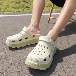 Women Black Platform Clogs Sandals - 2026 Summer Thick Sole Non-slip Garden Shoes - Breathable EVA Beach Slippers for Outdoor