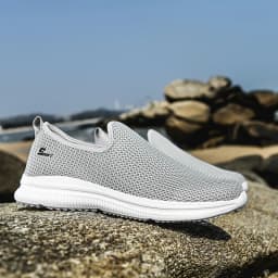 MAEDEF Sneakers Men Summer Casual Shoe Men Mesh Breathable Outdoor Non Slip Sports Shoes Slip on Loafers for Men Pius Size 35-46