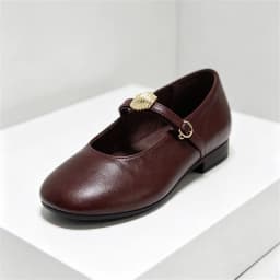 Deluxe Metal Decoration Soft Leather PU Ballet Flats Women Light Comfortable Mary Jane Shoes for Women Designer Ballet Sneakers