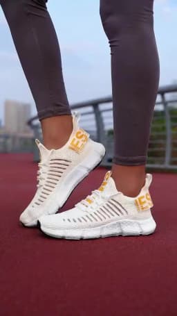Summer Men Sneakers Lightweight Breathable Mesh Outdoor Casual Shoes Fashionable Tennis Training Shoes Men's Free Shipping