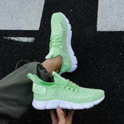 Summer Men Sneakers Lightweight Breathable Mesh Outdoor Casual Shoes Fashionable Tennis Training Shoes Men's Free Shipping