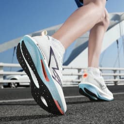 Running Shoes Carbon Board Speciality Marathon Men Sports Breathable Lightweight Women's Comfortable Athletic Nonskid Sneakers