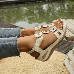 Fashion New Style Comfortable Slope Heel Beach Sandals Spring and Autumn Round Head Sexy and Elegant Casual Sandals for Women's
