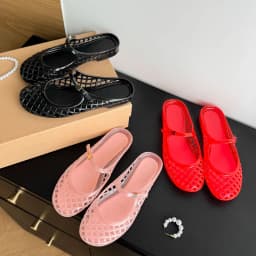 Women Hollow Jelly Mules Slippers Summer Mary Jane Round Toe Slip On Crystal PVC Sandals Breathable Outdoor Beach Flat Shoes