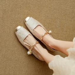 2026 Hot Sale Women's Versatile French Style Shallow Mouth Single Shoes Casual Lightweight Mary Jane Shoes