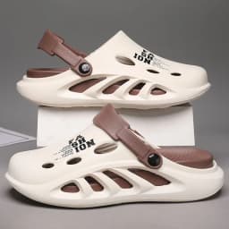Summer Men‘s Outdoor Sandals Slippers Beach Comfortable Thick Soft Sole Clogs Men Casual Shoes Garden Shoes Mens Beach Sandals