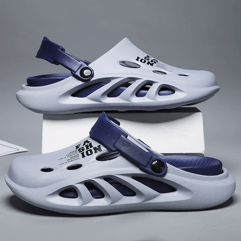 Summer Men‘s Outdoor Sandals Slippers Beach Comfortable Thick Soft Sole Clogs Men Casual Shoes Garden Shoes Mens Beach Sandals