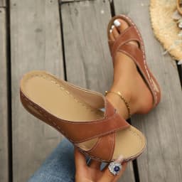 Women Wedge Slippers Vintage Anti-Slip Leather Slippers Premium Orthopedic Sandals Casual Platform Retro Shoes Flat Slides Women