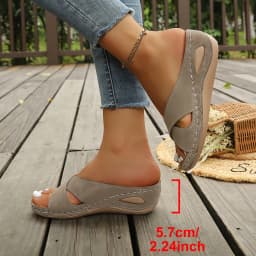 Women Wedge Slippers Vintage Anti-Slip Leather Slippers Premium Orthopedic Sandals Casual Platform Retro Shoes Flat Slides Women
